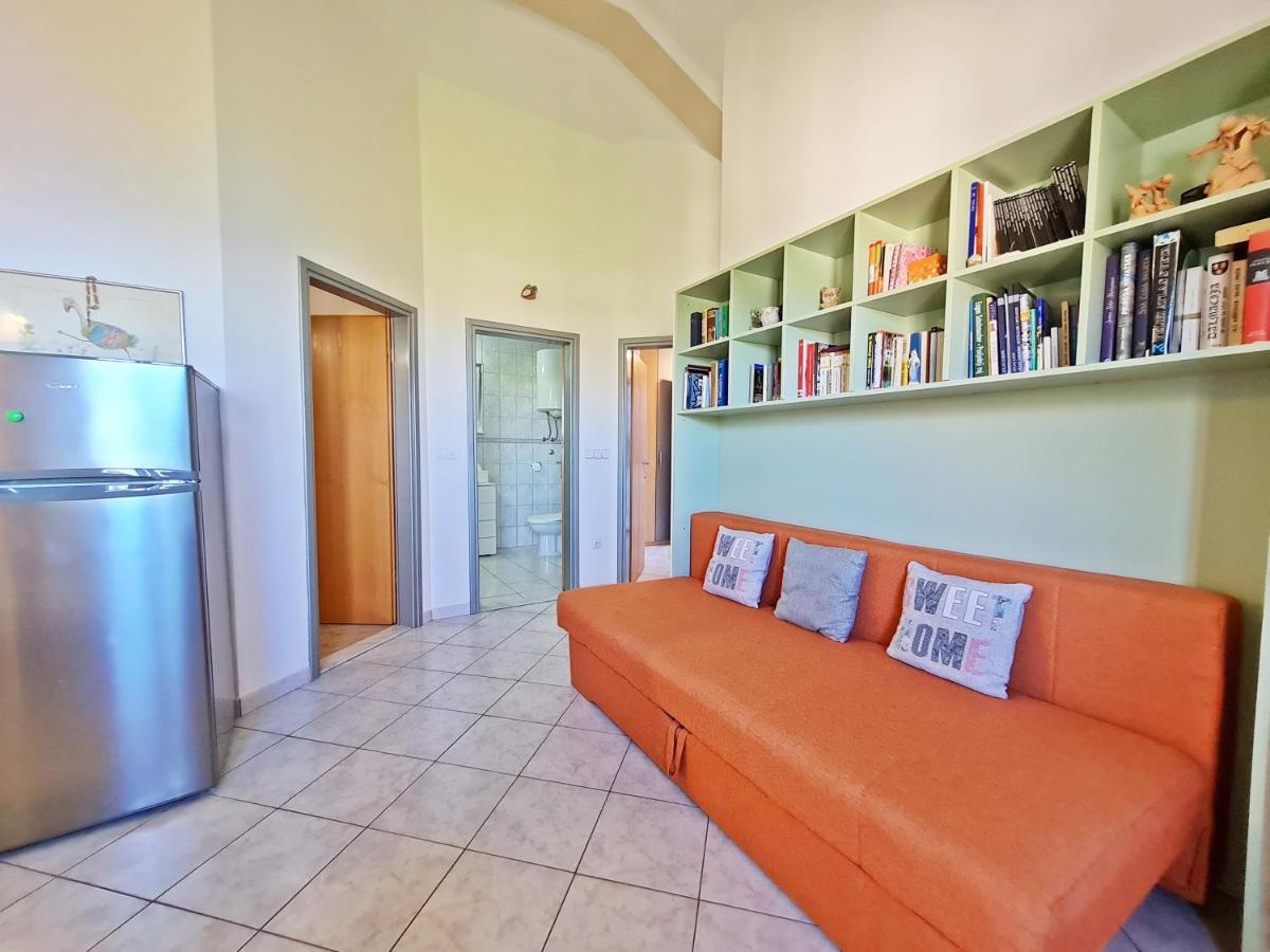 Apartment Ivana Borak Оміш Екстер'єр фото